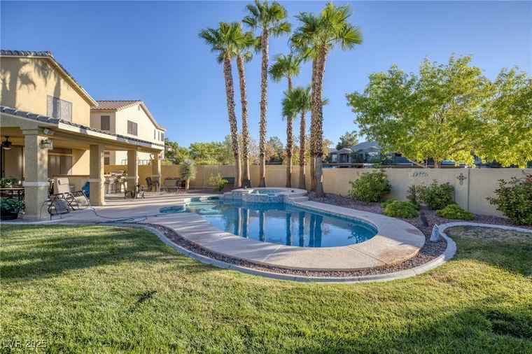 Photo of 1002 Prestige Meadows Pl Henderson, NV 89052