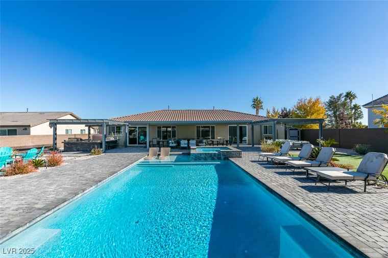 Photo of 8637 Home Gate Ct Las Vegas, NV 89113