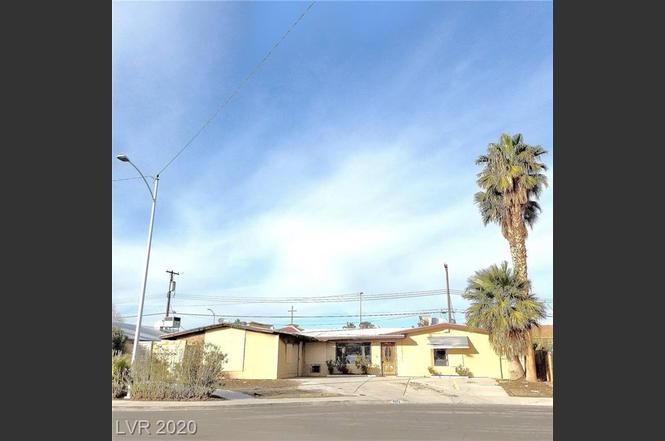 4404 Hillcrest Ave, Las Vegas, NV 89102 | MLS# 2174313 ...