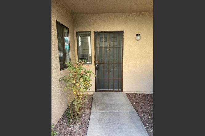 2140 Pinetop Ln #102, Las Vegas, NV 89119 | MLS# 2382617 | Redfin