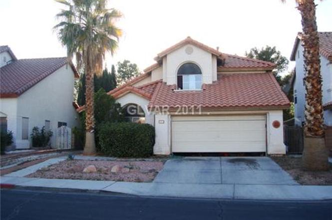 30 Fantasia Ln, Henderson, NV 89074