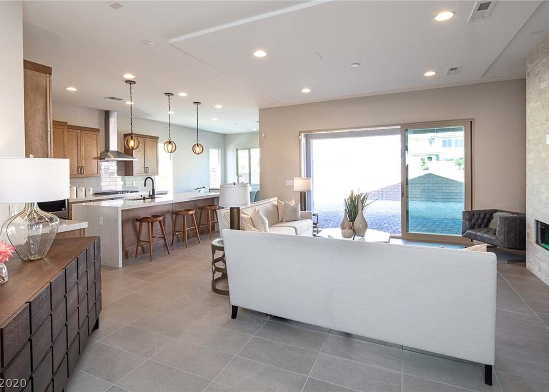 11217 Black Fire Opal Dr, Las Vegas, NV 89138