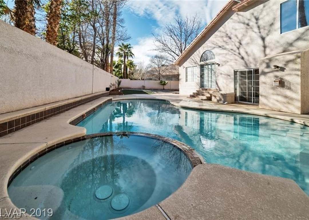 7517 Cathedral Canyon Ct, Las Vegas, NV 89129