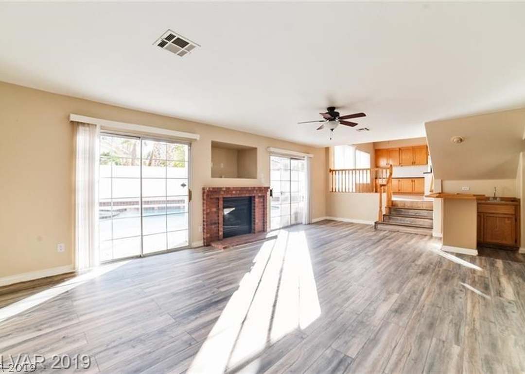 7517 Cathedral Canyon Ct, Las Vegas, NV 89129