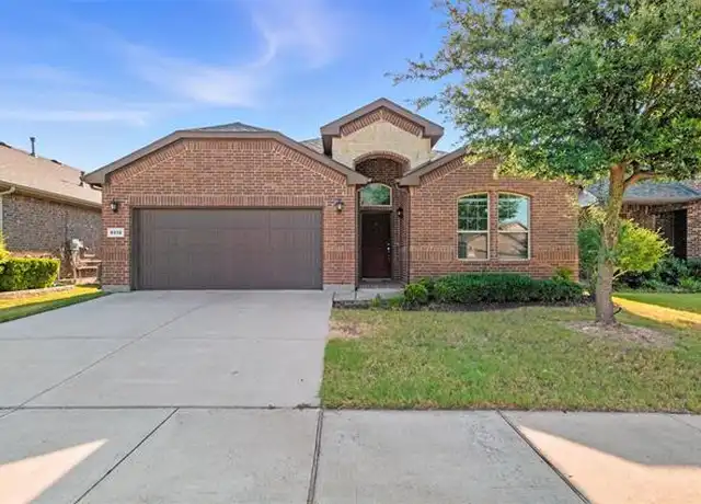 Property at 9212 Flying Eagle Ln, Fort Worth, TX, 76131, 4 beds, 2 baths, [object Object]