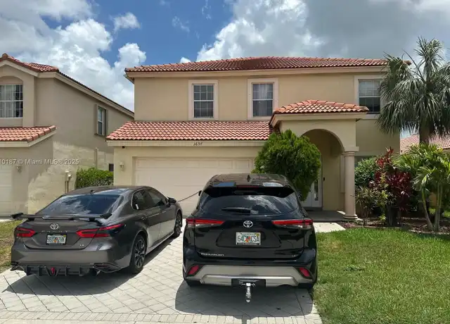 Property at 3697 Miramontes Cir Unit 5520, Wellington, FL, 33414, 4 beds, 2.5 baths, [object Object]