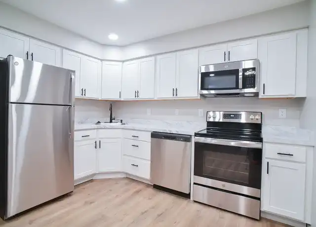 Property at Carriage Hill Apartments - 99 Brittany Ln, Pittsford, NY, 14534, 2 beds, 2 baths, [object Object]