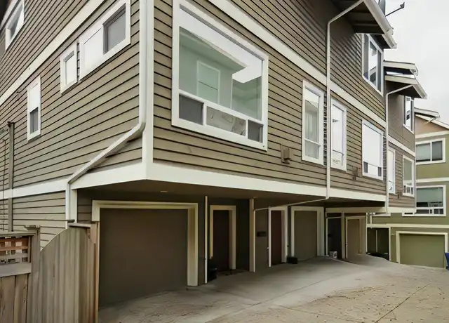 Property at 3622 22nd Ave W, Seattle, WA, 98199, 2 beds, 1.5 baths, [object Object]