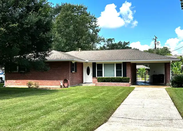 Property at 245 Highland Park Dr, Baton Rouge, LA, 70808, 3 beds, 2 baths, [object Object]