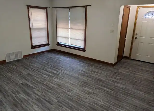Property at 4874 N 74th St, Milwaukee, WI, 53218, 3 beds, 1.5 baths, [object Object]