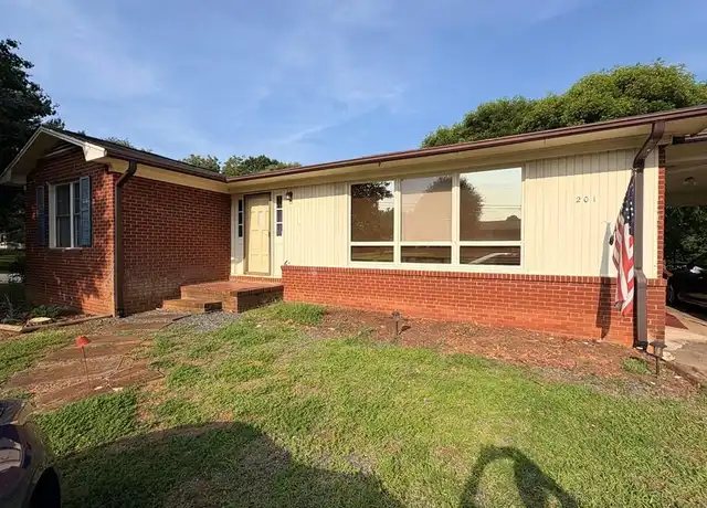 Property at 201 Northside Dr, Lexington, NC, 27295, 4 beds, 3 baths, [object Object]