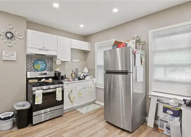 Property at 691 Jefferson Ave, Rochester, NY, 14611, 2 beds, 1 bath, [object Object]