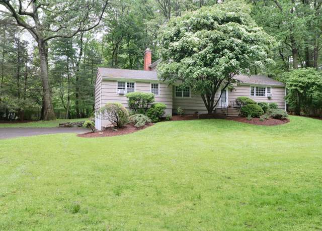 Photo of 7 Bittersweet Ln, Westport, CT 06880