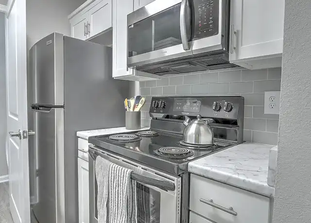 Property at The Grays at Old Town - 102 Haigler Blvd, Bluffton, SC, 29910, 2-3 beds, 2 baths, [object Object]