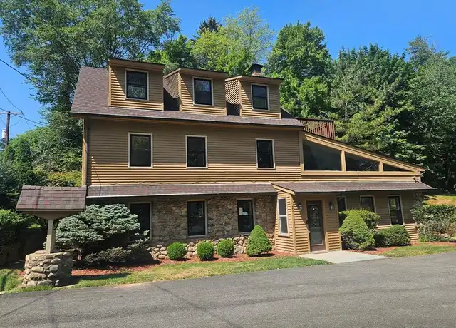 Property at 20 Cripplebush Rd, Old Tappan, NJ, 07675, 4 beds, 2.5 baths, [object Object]