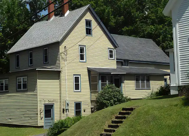 Property at 1 Langdon St, Plymouth, NH, 03264, 5 beds, 1.5 baths, [object Object]