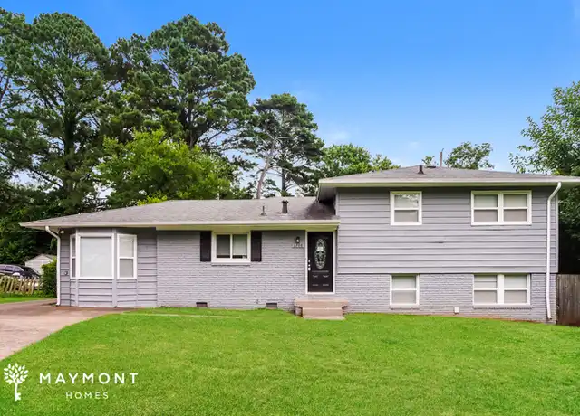 Property at 2208 Sharon St NW, Huntsville, AL, 35810, 4 beds, 2.5 baths, [object Object]