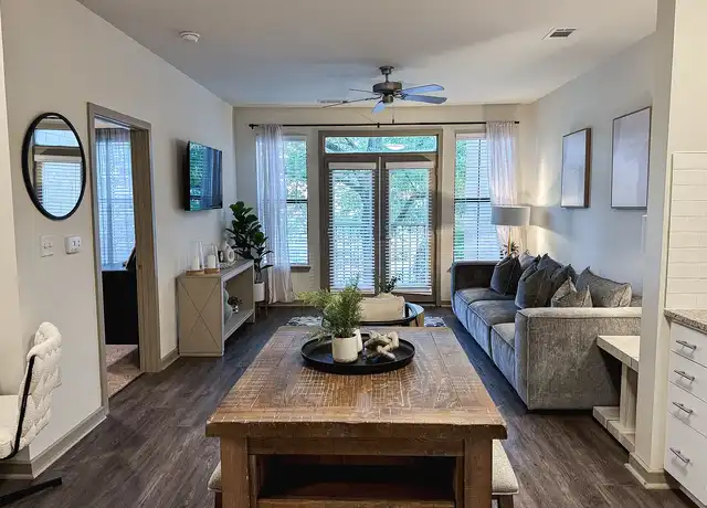 Property at Station Nine - 2211 Hillsborough Rd, Durham, NC, 27705, 1-2 bed, 1-2 bath, [object Object]