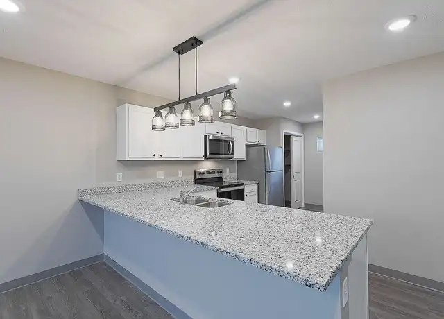 Property at Flats on Vine - 2480 Vine St, Lincoln, NE, 68503, 2 beds, 1 bath, [object Object]