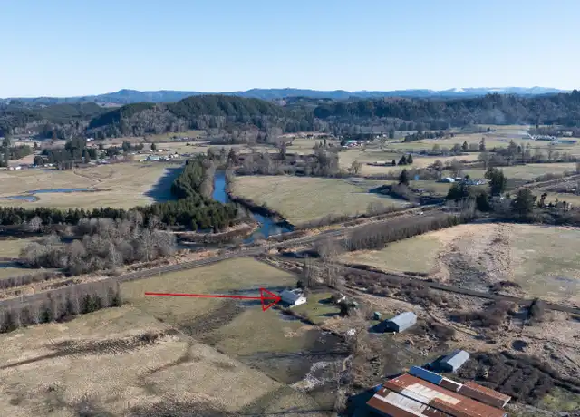 Property at 594 Washington 6, Raymond, WA, 98577, 4 beds, 2 baths, [object Object]