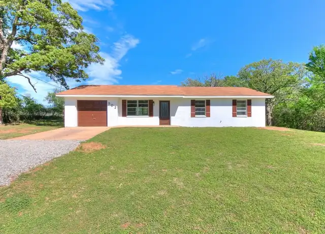 Property at 502 N Oak Ave, Chandler, OK, 74834, 3 beds, 2 baths, [object Object]