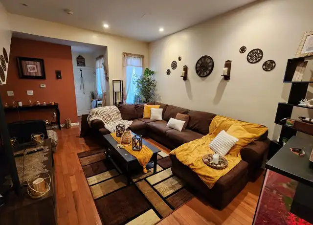 Property at 4433 Sansom St, Philadelphia, PA, 19104, 2 beds, 2 baths, [object Object]