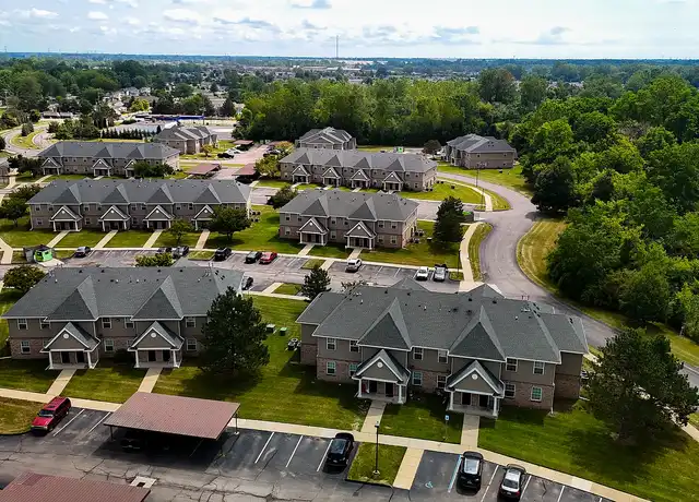 Property at Silver Creek Apartments - 25617 Valley Creek Dr, Flat Rock, MI, 48134, 1 bed, 1 bath, [object Object]