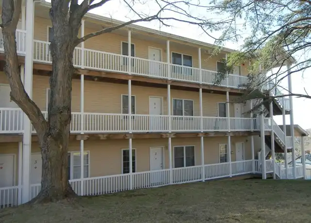 Property at 393 Dillie St Unit 4, Morgantown, WV, 26505, 2 beds, 2 baths, [object Object]