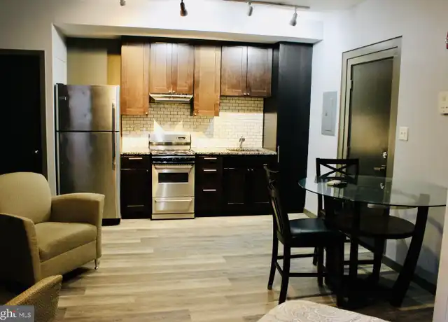 Property at 842 Park Ave, Baltimore, MD, 21201, 1 bed, 1 bath, [object Object]