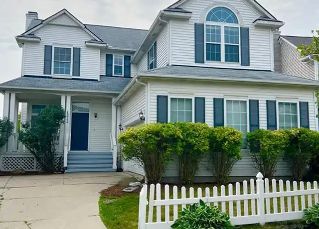 Property at 1235 N Bay Dr, Ann Arbor, MI, 48103, 4 beds, 2.5 baths, [object Object]