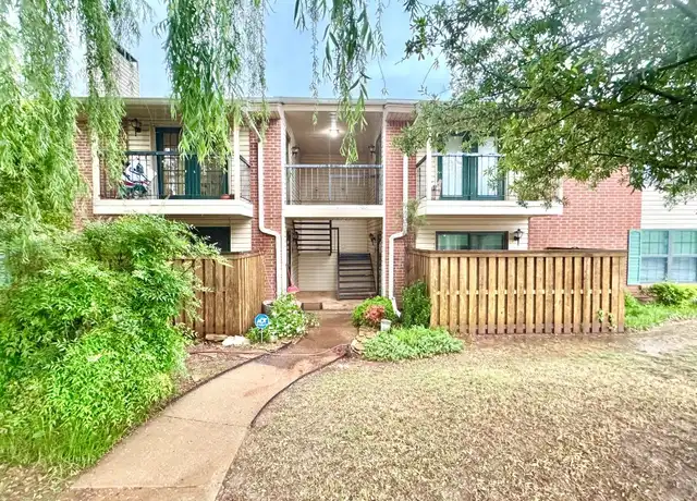 Property at 4400 Hemingway Dr #202, Oklahoma City, OK, 73118, 2 beds, 2 baths, [object Object]
