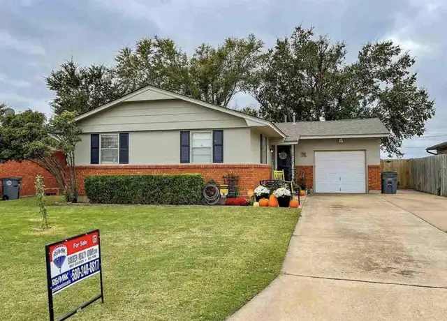 Property at 328 NW 65th St, Lawton, OK, 73505, 3 beds, 1 bath, [object Object]