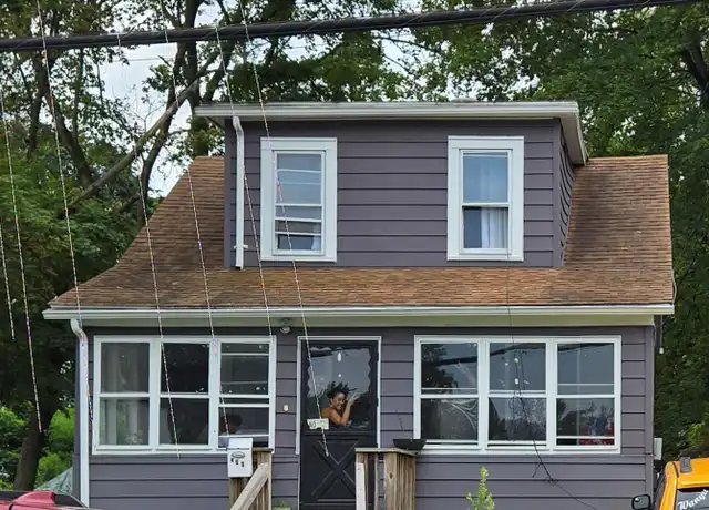 Property at 469 1st St, Newburgh, NY, 12550, 3 beds, 1 bath, [object Object]