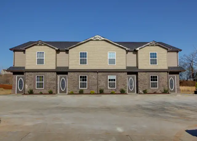 Property at 975 Big Sky Dr Unit C, Clarksville, TN, 37040, 2 beds, 2.5 baths, [object Object]