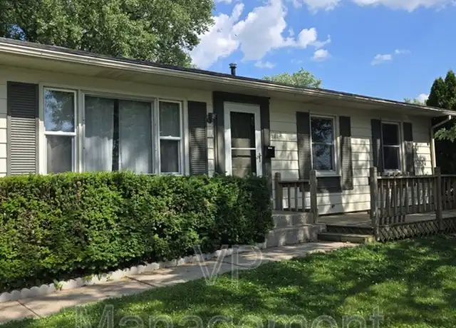 Property at 3433 Somerset Dr, Bettendorf, IA, 52722, 3 beds, 1 bath, [object Object]