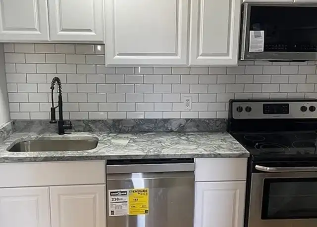 Property at 21 Whiting St Unit 6, Lynn, MA, 01902, 3 beds, 1 bath, [object Object]
