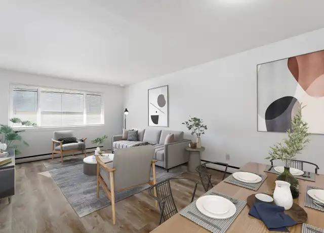 Property at 913 Harrington Ave NE Unit 4, Renton, WA, 98056, 2 beds, 1 bath, [object Object]