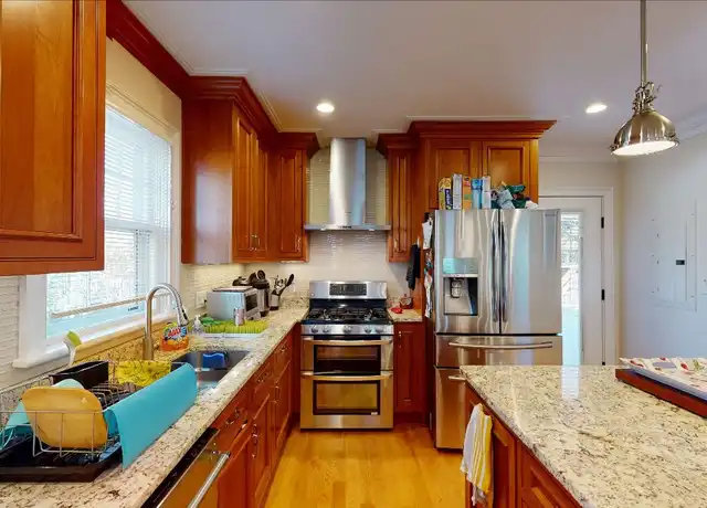 Property at 7 Acron Rd Unit 1, Brookline, MA, 02445, 4 beds, 2 baths, [object Object]