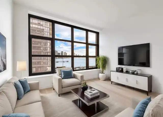 Property at 21 India St Unit 5-W, Brooklyn, NY, 11222, 2 beds, 1 bath, [object Object]