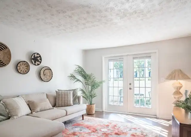 Property at Dwell @ 750 - 750 Franklin Gtwy SE, Marietta, GA, 30067, 1-3 bed, 1-2 bath, [object Object]