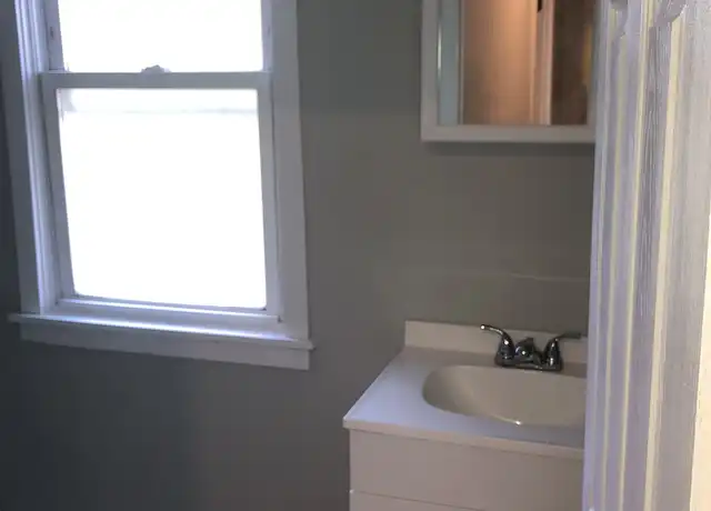 Property at 48 E Shawnee Ave, Plymouth, PA, 18651, 3 beds, 1 bath, [object Object]