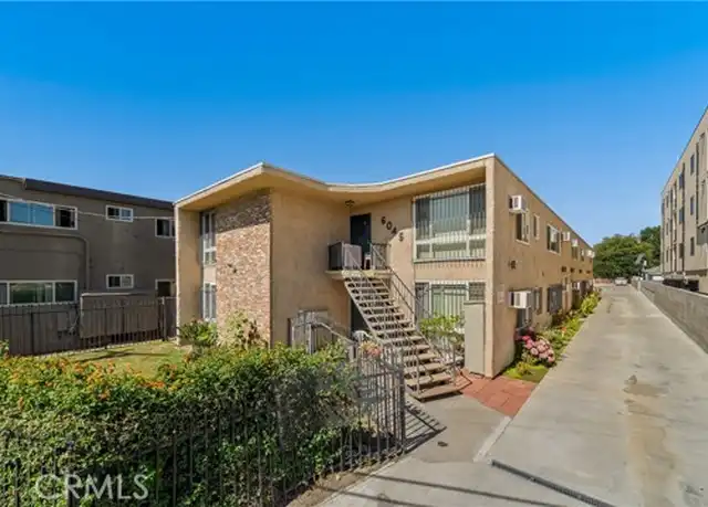 Property at 6045 Hazelhurst Pl Unit 7, North Hollywood, CA, 91606, 2 beds, 1 bath, [object Object]