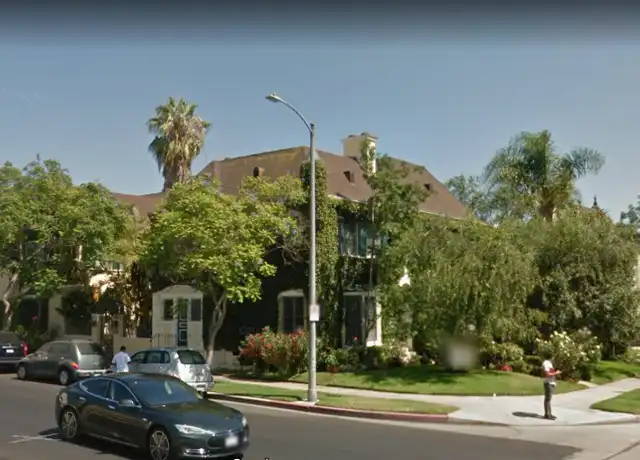 Property at 5924 W 2nd St Unit 200, Los Angeles, CA, 90036, 2 beds, 2 baths, [object Object]