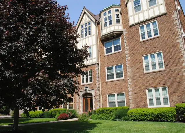 Property at 2558 Madison Rd Unit 11, Cincinnati, OH, 45208, 1 bed, 1 bath, [object Object]