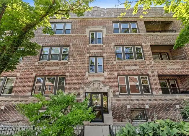 Property at 3546 N Bosworth Ave, Chicago, IL, 60657, 5 beds, 3 baths, [object Object]