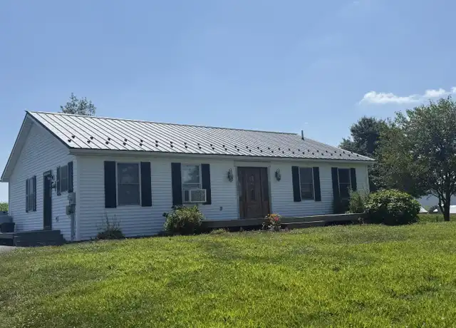Property at 880 W Matterstown Rd, Millersburg, PA, 17061, 3 beds, 2 baths, [object Object]
