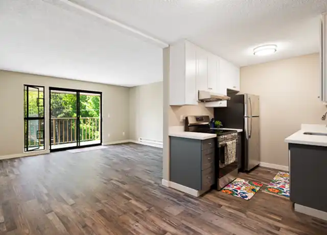 Property at 1520 NE 143rd St Unit 302, Seattle, WA, 98125, 1 bed, 1 bath, [object Object]