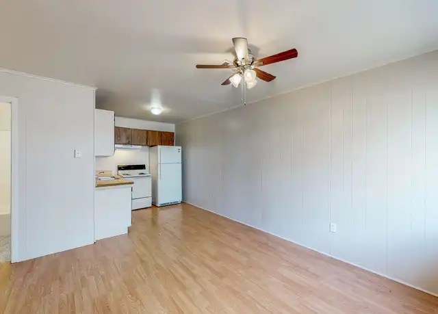 Property at 213 Ehlinger Dr, Bryan, TX, 77801, 2 beds, 1 bath, [object Object]