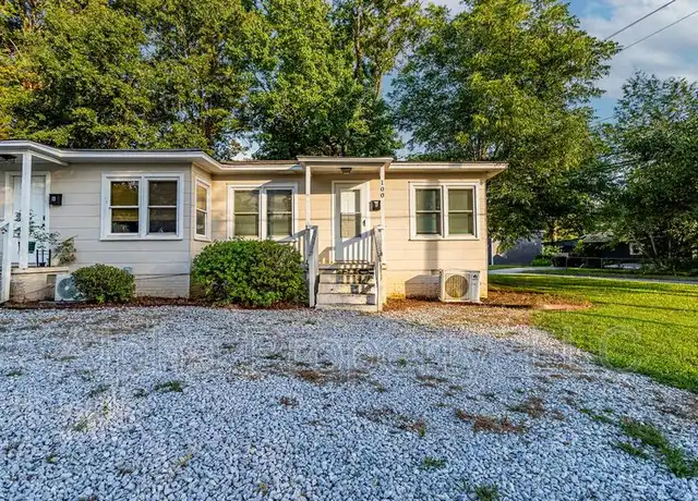 Property at 100 Darlington Ave Unit A, Greenville, SC, 29609, 1 bed, 1 bath, [object Object]