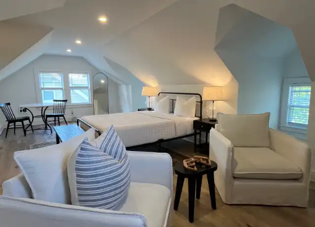 Property at 1648 Eddington Rd Unit 3, Cleveland Heights, OH, 44118, 0 beds, 1 bath, [object Object]